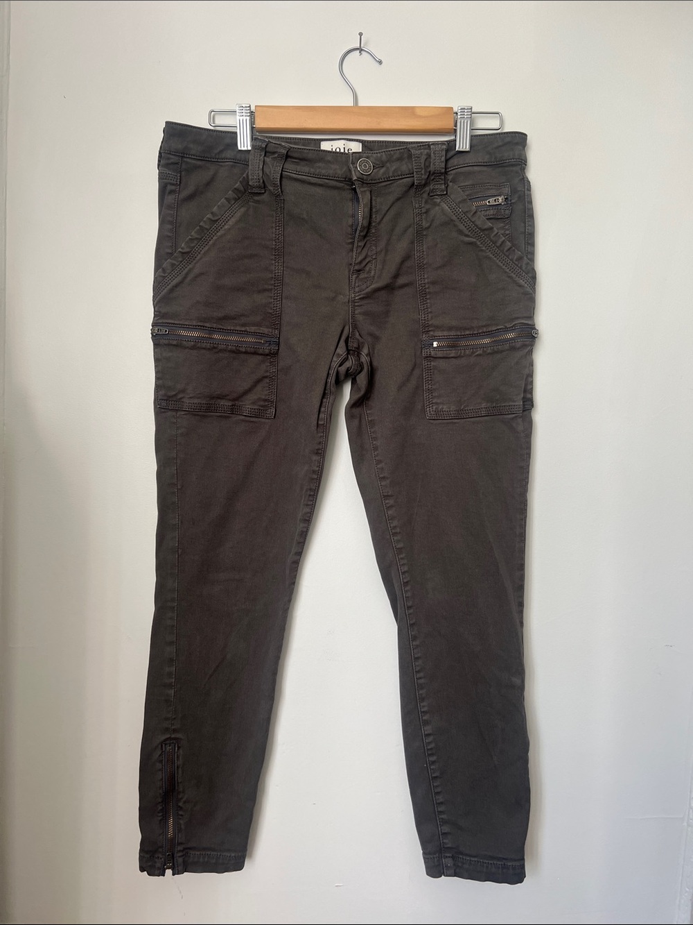 Joie Dark Olive Zip-Pocket Cargo Pants